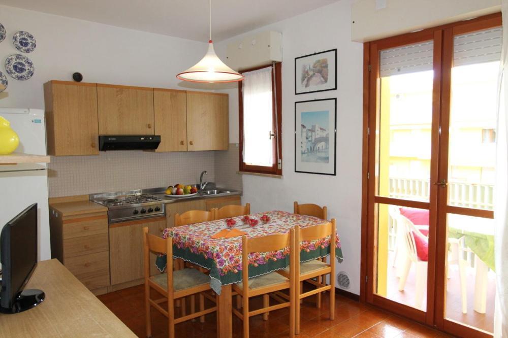 Residence Valbella Con Piscina Bibione Luaran gambar
